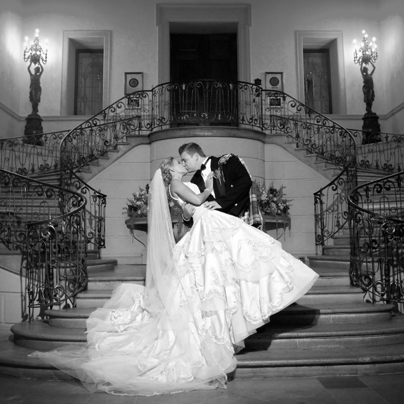 Meet your Posher, Lindsay - Picture 1 of 2